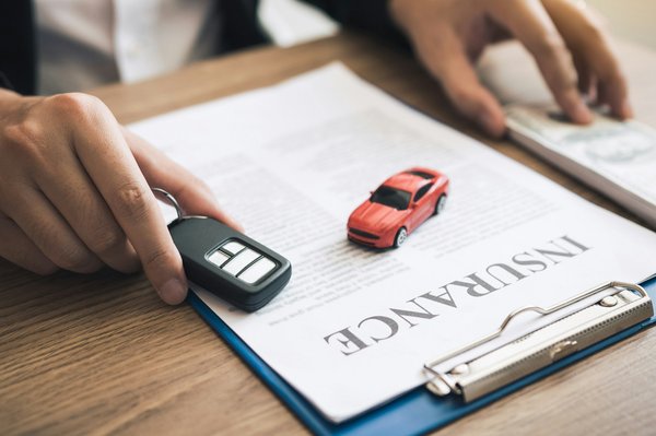 Économiser sur assurance auto : 5 astuces incontournables